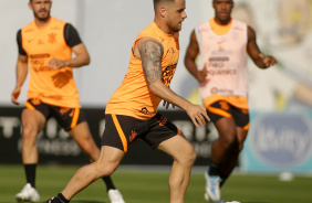 Ramiro, Giuliano e Xavier durante atividade no CT