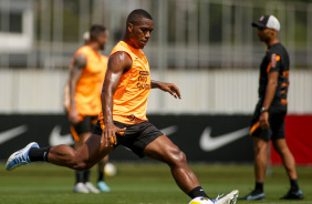 Xavier durante treino do Corinthians