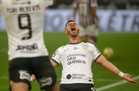 Giuliano fez o segundo gol do Corinthians na semi da Copa do Brasil