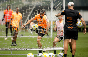 Bruno Mndez em treino do Corinthians antes de enfrentar o Gois pelo Brasileiro