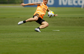 Ramiro em treino do Corinthians antes de enfrentar o Gois pelo Brasileiro