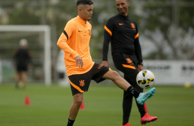 Adson no treino do Corinthians
