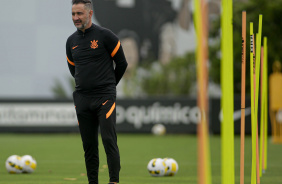 Vtor Pereira no treino do Corinthians