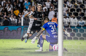 Finalizao do gol de Rger Guedes contra o Santos