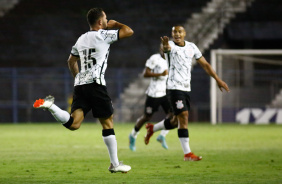 Riquelme na comemorao do gol marcado contra o So Paulo