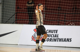 Pietro na comemorao de seu gol marcado pelo Corinthians Sub-20