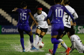 Jogadoras do Corinthians Feminino durante duelo contra o Taubat, vlido pelo Paulista Feminino
