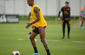 Raul Gustavo durante treino do Corinthians