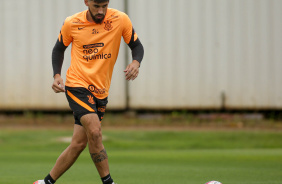 Bruno Mndez durante treino do Corinthians no CT Joaquim Grava
