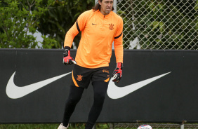 Cssio em ao no treino do Corinthians