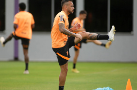 Maycon no CT Joaquim Grava