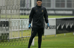 Cssio durante treino do Corinthians no CT Joaquim Grava