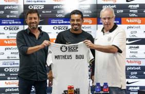 Duilio Monteiro Alves e Roberto de Andrade participaram da apresentação de Matheus Bidu