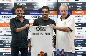 Duilio Monteiro Alves e Roberto de Andrade participaram da apresentao de Matheus Bidu