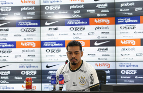 Matheus Bidu durante sua apresentao no CT Joaquim Grava