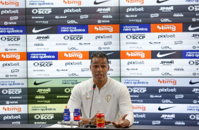Fernando Lzaro foi apresentado como novo comandante alvinegro