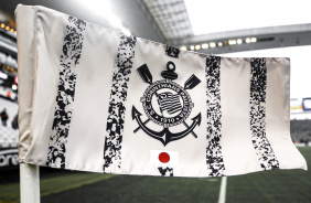 Bandeira do Corinthians contra o gua Santa escolhida por torcedores no app da Socios.com