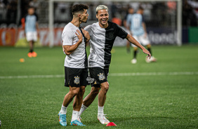 Rafael Ramos e Matheus Araújo brincam em duelo contra o Água Santa pelo Campeonato Paulista