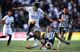 Rafael Ramos em ao no jogo do Corinthians frente  Inter de Limeira pelo Paulisto