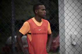 Al Teixeira em seu primeiro treino como jogador profissional do time de futsal do Corinthians