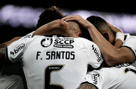 Comemorao do Corinthians em gol contra o Guarani