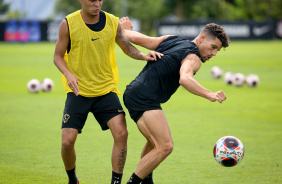 Adson e Rafael Ramos em ao durante atividade no CT Joaquim Grava