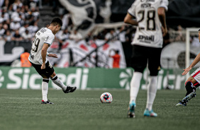 Roni durante a vitria do Corinthians contra o Botafogo-SP