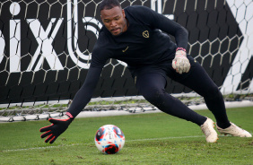 Carlos Miguel em treino do Corinthians antes de enfrentar o So Bernardo