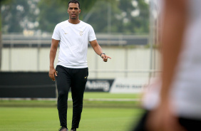 Fernando Lzaro em treino do Corinthians antes de enfrentar o So Bernardo