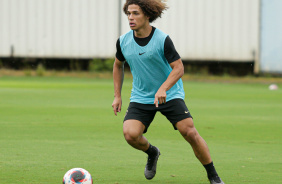 Biro durante treino do Corinthians