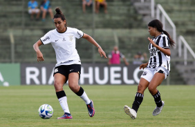 Andressa na goleada do Corinthians sobre o Cear, pelo Brasileiro Feminino