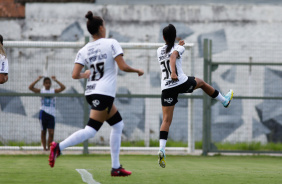 Gabi Portilho e Jaqueline na goleada do Corinthians sobre o Cear, pelo Brasileiro Feminino