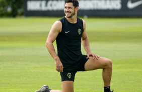 Giuliano durante treinamento do Corinthians
