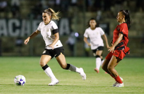 Tamires durante embate contra o Athletico-PR, pelo Brasileiro Feminino