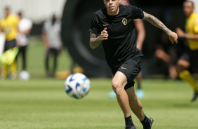 Barletta durante jogo-treino entre Corinthians e Coritiba