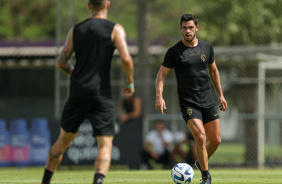 Giuliano em ao no jogo-treino entre Corinthians e Coritiba