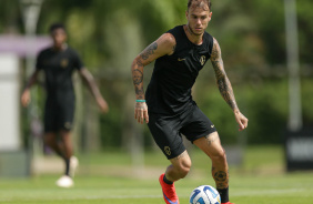 Rger Guedes durante jogo-treino entre Corinthians e Coritiba