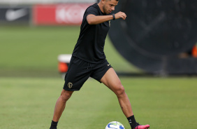 Romero em treino no CT Joaquim Grava antes de estreia na Copa do Brasil