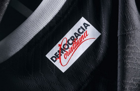 Democracia Corinthiana da camisa II da temporada