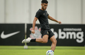 Fausto em ao no ltimo treino do Corinthians antes de estreia no Brasileiro 2023
