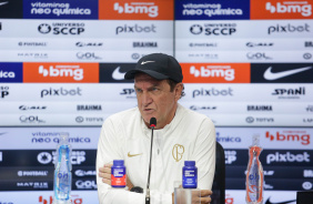 Cuca durante coletiva nesta sexta-feira