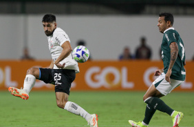 Bruno Mndez em ao na partida contra o Gois