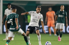 Fausto Vera em ao na partida contra o Gois