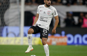 Bruno Mndez no confronto do Corinthians com o Remo