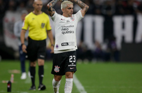 Fagner no jogo do Corinthians com o Remo