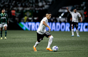 Adson na partida entre Palmeiras e Corinthians, pelo Brasileiro