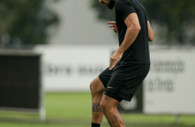 Bruno Mendz no treino com bola nesta segunda-feira