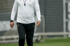 Luxemburgo comandando treino do Corinthians