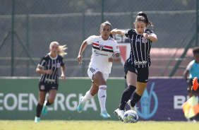 Luana Bertolucci jogando contra o So Paulo