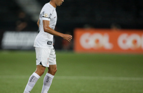 Matheus Arajo em ao na partida do Corinthians com o Botafogo, pelo Brasileiro 2023